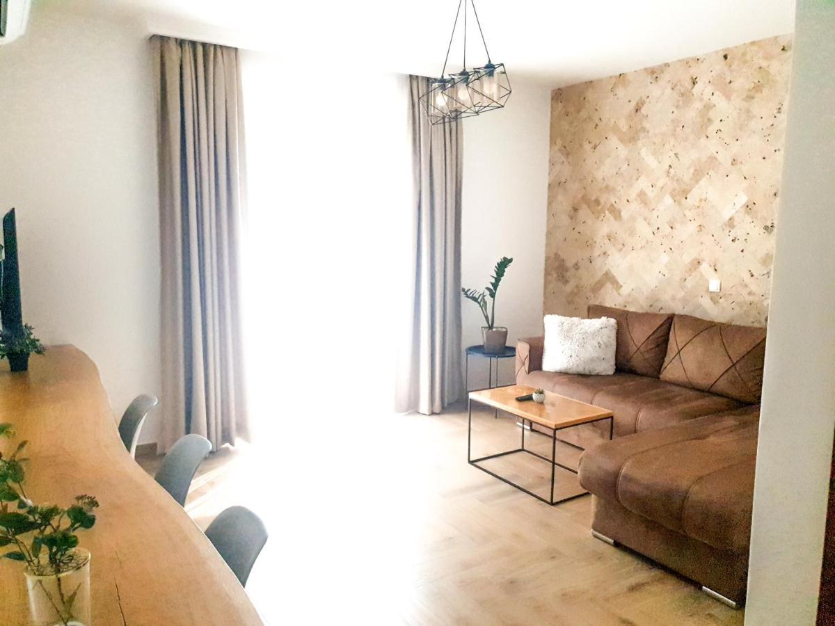 LaCasa Apartments Ulcinj Bagian luar foto